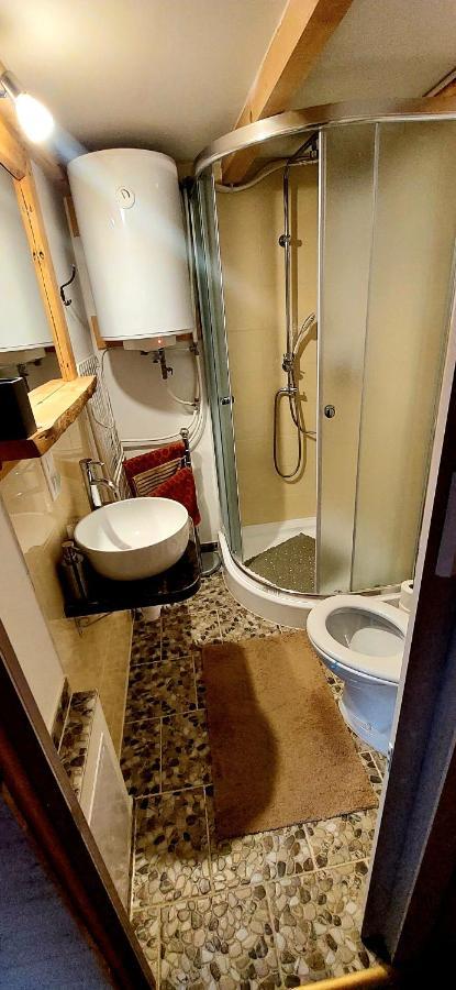 Tiny House Lavender Villa Podturen Екстериор снимка